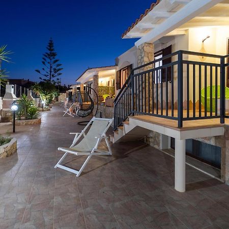 Borgo Marino Beach Residence ลัมเปดูซา ภายนอก รูปภาพ