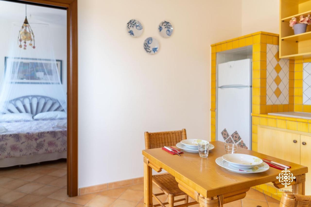 Borgo Marino Beach Residence ลัมเปดูซา ภายนอก รูปภาพ