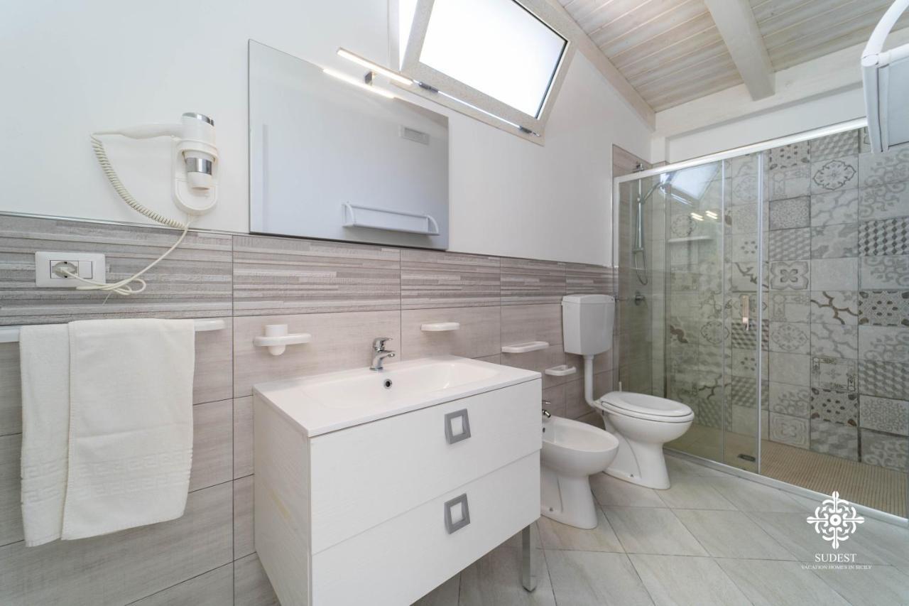 Borgo Marino Beach Residence ลัมเปดูซา ภายนอก รูปภาพ